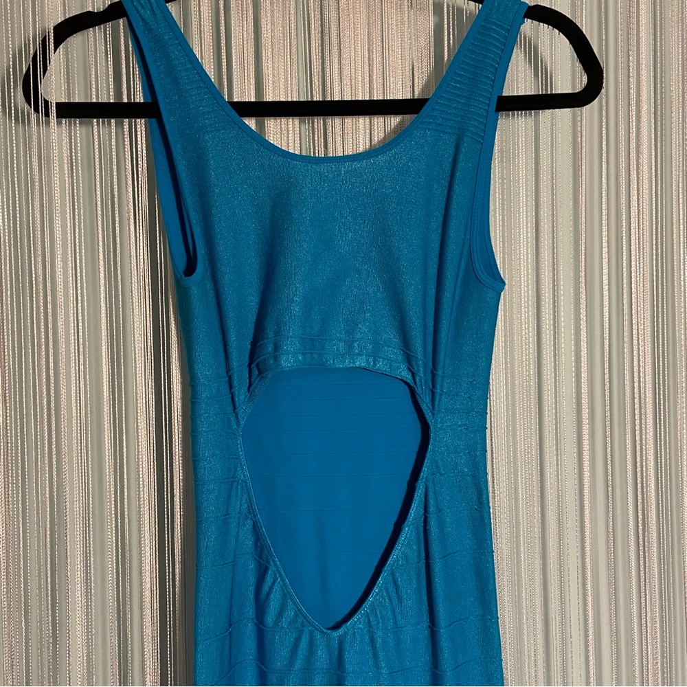 Bebe Ribbed Cut Out Midi Dress - Picture 11 of 16